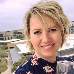 Meet your Posher, Niki